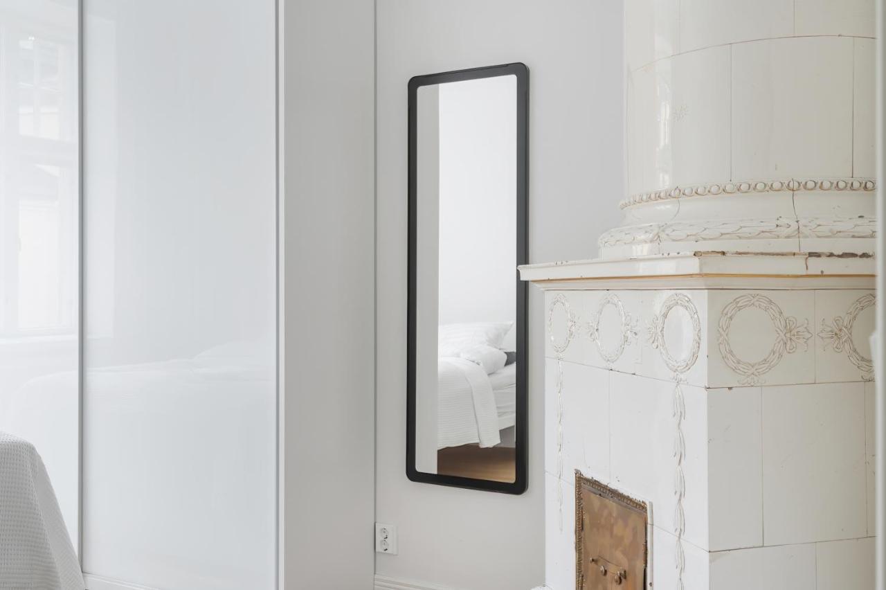 Wehost Fabulous 2Br In Prestigious Punavuori @Iso Roobertinkatu 26 Helsinki Exterior foto