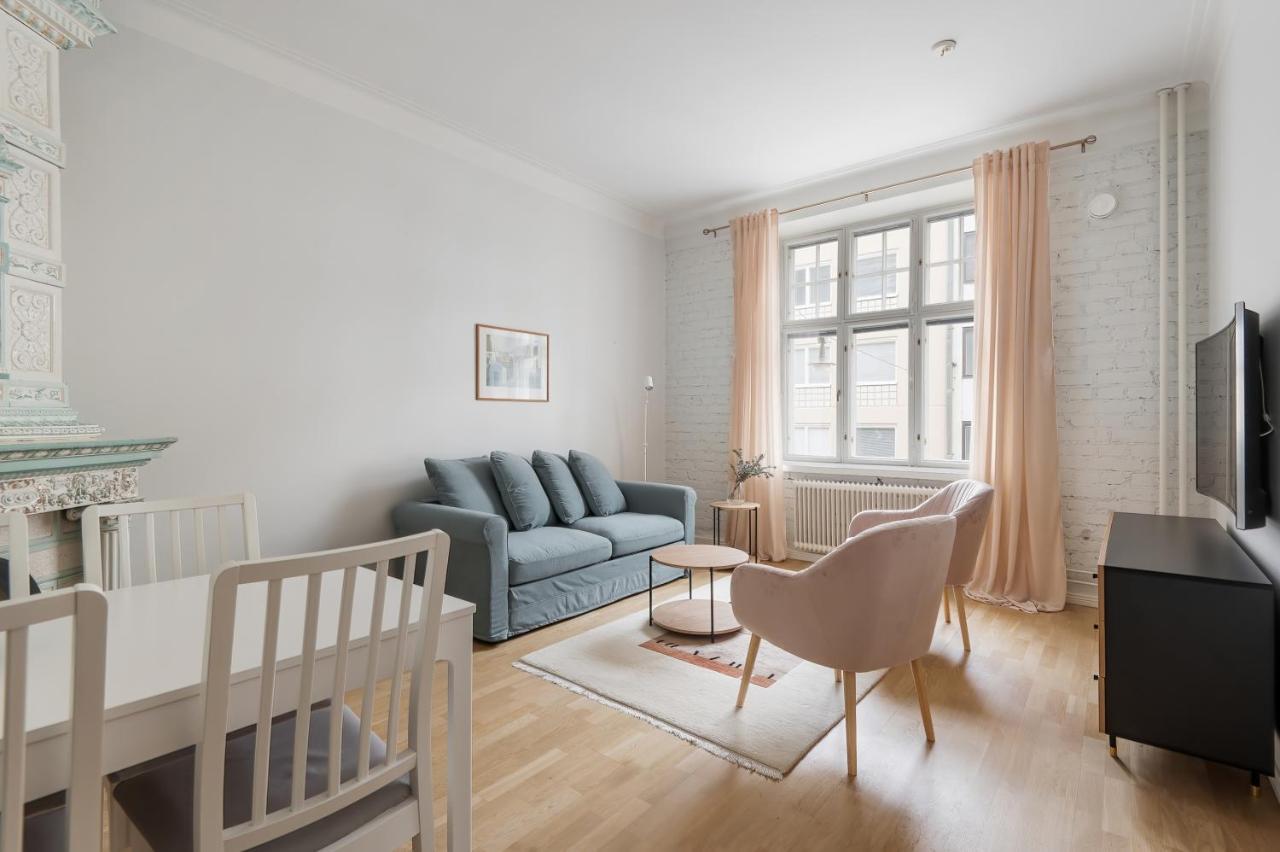 Wehost Fabulous 2Br In Prestigious Punavuori @Iso Roobertinkatu 26 Helsinki Exterior foto